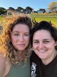 Such a difference with snow and ice, only a few weeks apart! Gullfloss x