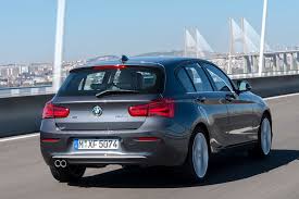 It is usual for a carmaker to improve a vehicle around the middle of that model's lifespan, and bmw named that upgrade. Bmw 1er 2015 Im Fahrbericht So Fahrt Der Kompakte Nach Dem Facelift Technische Daten Auto Motor Und Sport