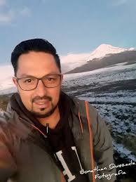 PhotoEditor_20190418_184555817