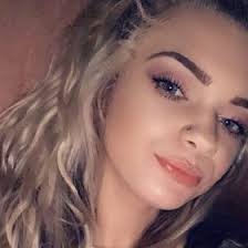 Amanda Kinard's Instagram, Twitter & Facebook