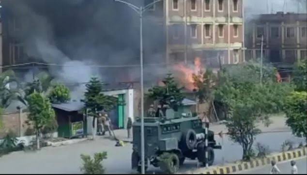 Tensions escalate in Manipur as Indian forces fire tear gas on protesters  in Imphal East - Kashmir Media Service