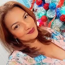 Pilar Rojas's Instagram, Twitter & Facebook