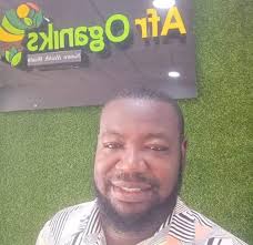 NANA AKUA IS ENGAGED! So pleased for her