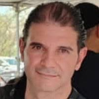 Enrique Parra's Instagram, Twitter & Facebook