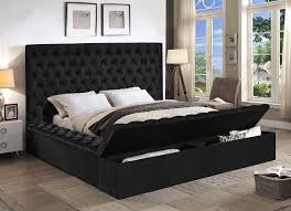 Kenville black upholstered platform bed king beds, model design faux leather bed and headboard. Bliss Upholstered Platform Storage Bed Black By Meridian Furniture 3 Review S Furniturepick