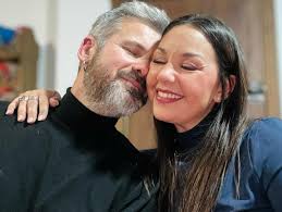 Susanna DelRío (@SusannaDelRiomusic) • Facebook