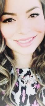 Famous Life [Logan Lerman y Tu] 1.Temporada