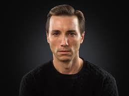 Breaking the Mold: Elisha Davis' Transformative Headshot Session in  Downtown LA — Rory Lewis: Portrait & Headshot Photographer