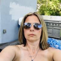 30+ "Suzanne Drake" profiles