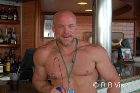 images?q=tbn:ANd9GcQi8-s2VGfCvDQWWkUzdAsZZKWKE-Fx5QYJbf2tV3F6ziVFc3u0sA