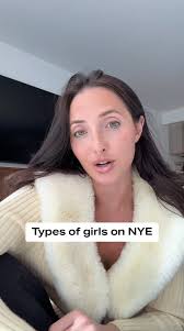 I went for a rugged, beat-up streetwear look today. To me, the silhouette  is always the most important part of an outfit'