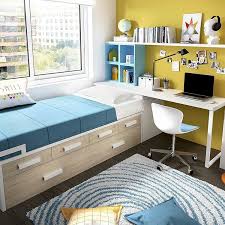 Berikut adalah solusi kreatif desain interior murah untuk ruang tamu dan kamar tidur yang sangat mudah anda terapkan. Desain Kamar Belajar Anak Dengan Ruang Belajar Sederhana Desain Ruangan Kecil Ide Kamar Tidur Sederhana Desain Kamar Anak Anak