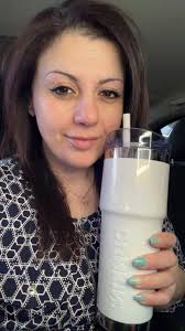 😄 Nice pose 👍 Don't you think so ?? 😄😄😄