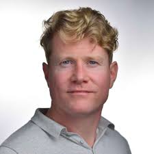 After a fantastic 1.5 year stint at the New York City office of NautaDutilh  and a great secondment at the corporate legal team of ING over the summer,  I am happy to