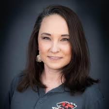 Annette Graham's Instagram, Twitter & Facebook