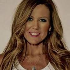 Randi Scott's Instagram, Twitter & Facebook