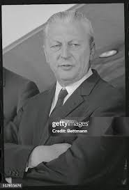 440 Kurt Stern Photos & High Res Pictures