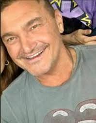 Richard Wildt's Instagram, Twitter & Facebook