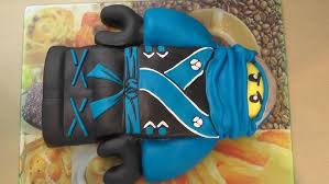 Lego ninjago city kaufen sie jetzt günstig im onlineshop von steinehelden.de! Lego Ninjago Torte Freaky Baking Ninnin Youtube