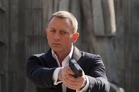 When bonds latest assignment goes gravely wrong and. Filmul 007 Coordonata Skyfall De Vineri Pe Marile Ecrane Romanesti Marea Dragoste