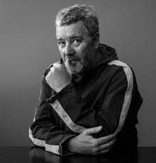 Entre los sueños y la realidad. Philippe Starck Whois