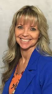 Lori Sackman's Instagram, Twitter & Facebook