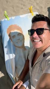 Wanneer je je ‘eigen’ handdoek spot op het strand! 🤣🤣🤣
