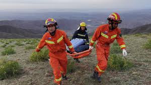 Revêtement sol et mur outils de pose et mise en œuvre escabeau et marchepied marchepied hailo, nombre de marches : Chine 21 Morts Dans Une Course De 100 Km D Ultrafond Sous Une Meteo Extreme