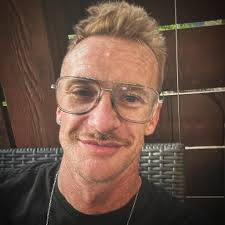 Joseph Tarwater's Instagram, Twitter & Facebook