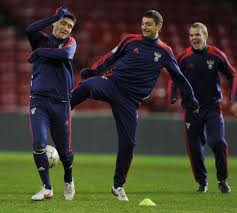 Трансляция со стадиона городской стадион трнава, футбол. Yurij Zhirkov U Menya Dolzhok Pered Daniej Sport Ekspress