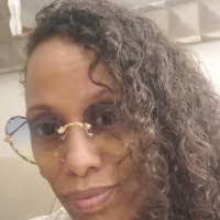 Shevelle Lee's Instagram, Twitter & Facebook