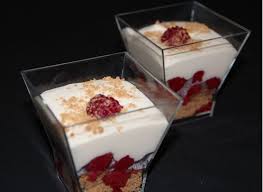 Verrine Aux Framboises Et Speculos Facon Tiramisu Recette Fromage Tiramisu Facile Idee Recette Recette Verrine Dessert