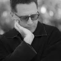 Robert's Books's Bookstore