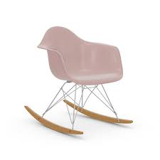 Watch this video to find out more. Vitra Eames Plastic Armchair Rar