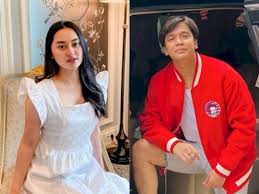 Memes angkat bicara saat live instagram. Dijodohkan Dengan Billy Syahputra Memes Prameswari Tak Mau Dibanding Bandingkan Indozone Id