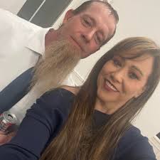 I was told by my meurologist that people over 35 don't have issues with  Chiari because your brain starts to shrink after 30. Just a quick test. How  many are 35 and