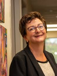 Leila Law's Instagram, Twitter & Facebook