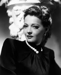 SYLVIA SIDNEY 🌴🎬🎥🌴