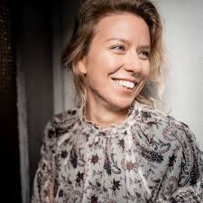 Alina Hill's Instagram, Twitter & Facebook