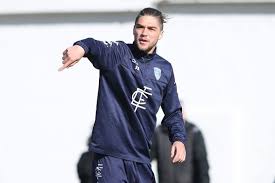 Francisco sierralta sigue llenándose de elogios en el watford #golmaster #chilenosporelmundo en su debut en la oncena estelar, francisco sierralta fue elegido como el mejor jugador del partido. Why Watford Completing A Deal For Francisco Sierralta Makes Sense