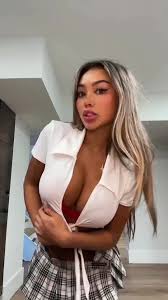 Hot Vietnam Schoolgirl Striptease Porn Video by vietbunnyy