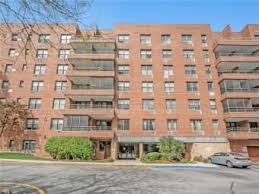 33 Matthes Road, Briarcliff Manor, NY, 10510