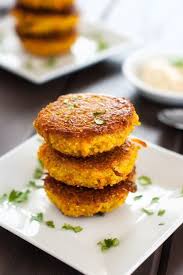 Curried Sweet Potato Quinoa Patties With Spicy Yogurt Sauce Cooking Quinoa How To Cook Quinoa Recipes Food