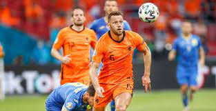 Check spelling or type a new query. De Vrij Best Bewaarde Geheim Van Oranje Koeman Had Het Niet Meer Zo Op Hem Voetbalprimeur Nl