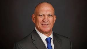 UAH's Chuck and Jodie Karr make planned gift to university