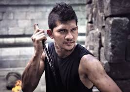 When the population of los angeles is vacuumed off the face of the earth, detective mark corley (frank grillo) storms his way onto an alien ship to rescue his estranged son. Beyond Skyline 2017 Imdb
