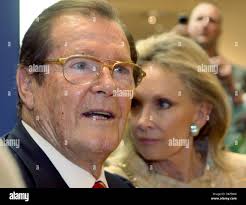 Wife of james bond hi-res stock photography and images