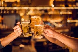 Cheers Group Beer Mug Young Men Brew Beer Glasses To Celebrate Their Success In 2020 Beer Beer Mug Beer Glasses