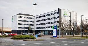 We offer everything guests need and provide more where it matters most. Oberhausen Ubernachten Im Hotel Holiday Inn Express