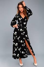 For a summer soiree, try a flowy, floral strapless dress that skims your ankles. Free People So Sweetly Long Sleeve Dress Floral Dress Lulus
